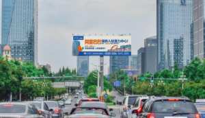 企业专访 | 以时代为媒，融万千气象-融合控股