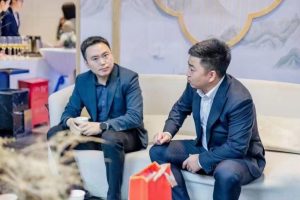 中建四局地产与贵州融合控股集团战略合作座谈会暨签约仪式圆满举行！-融合控股