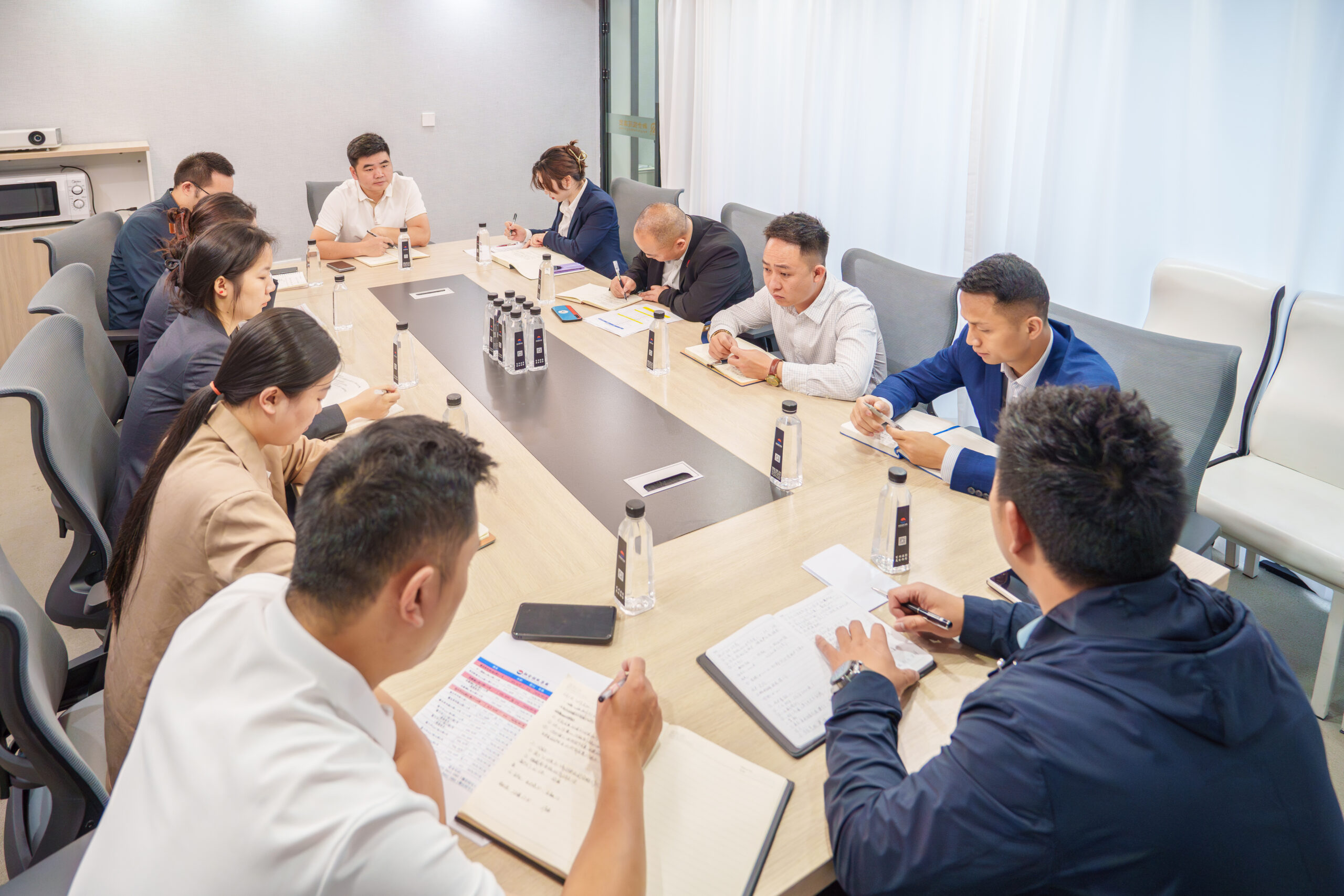 贵州融合控股集团召开2024年6月份月度会议-融合控股