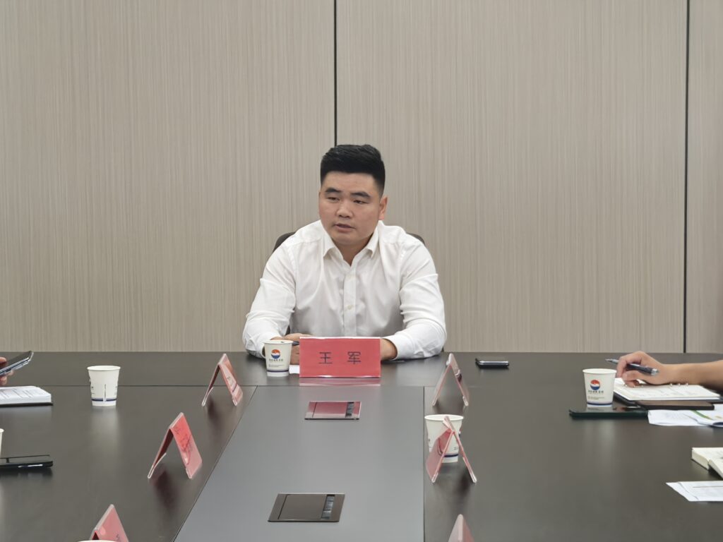 贵州融合控股集团2025年7月月度会议圆满召开-融合控股