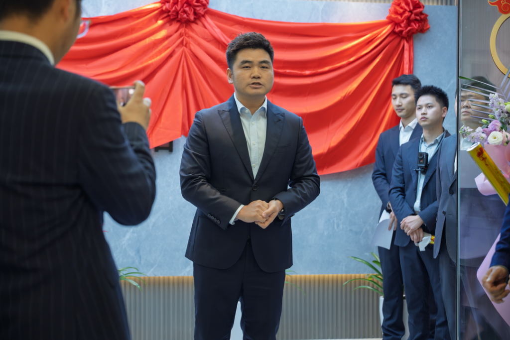 筑势云岩 启幕新篇 | 贵州融合控股集团东懋中心招商中心盛大开业-融合控股